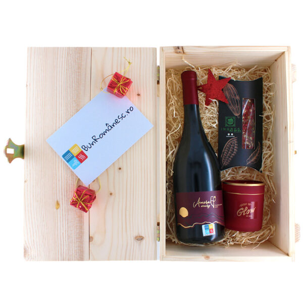Cutie cadou asortat cu vin de zmeură
